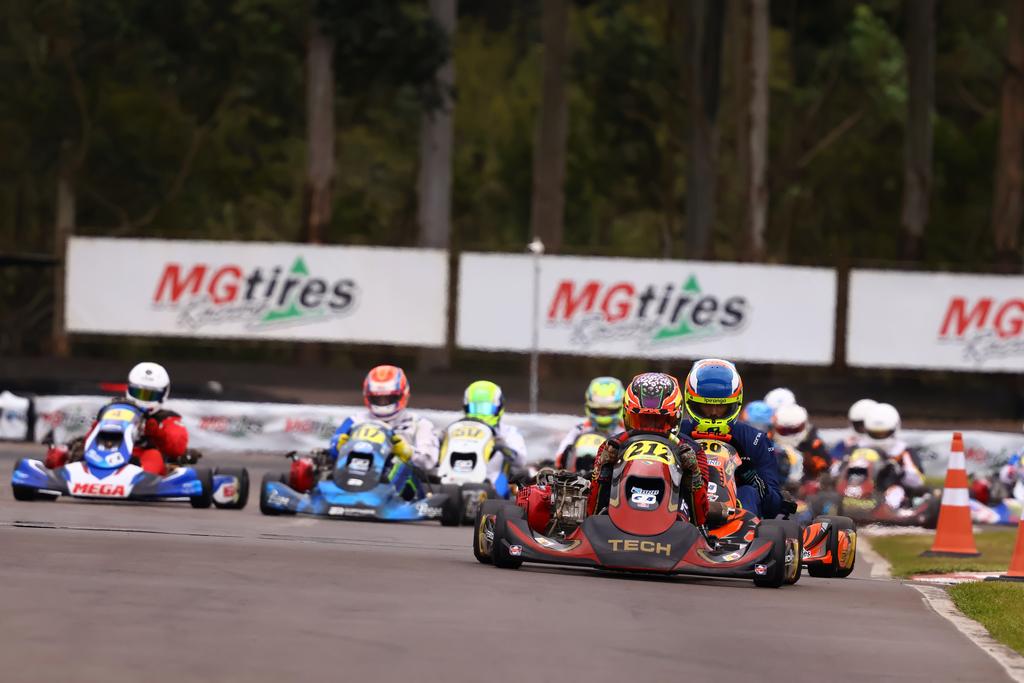 F4 200 teve disputa apertada (Fábio Oliveira / Radical Motors)